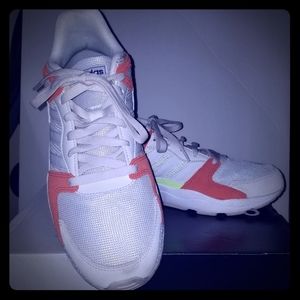 Men's Adidas Chaos Shoes Size 10